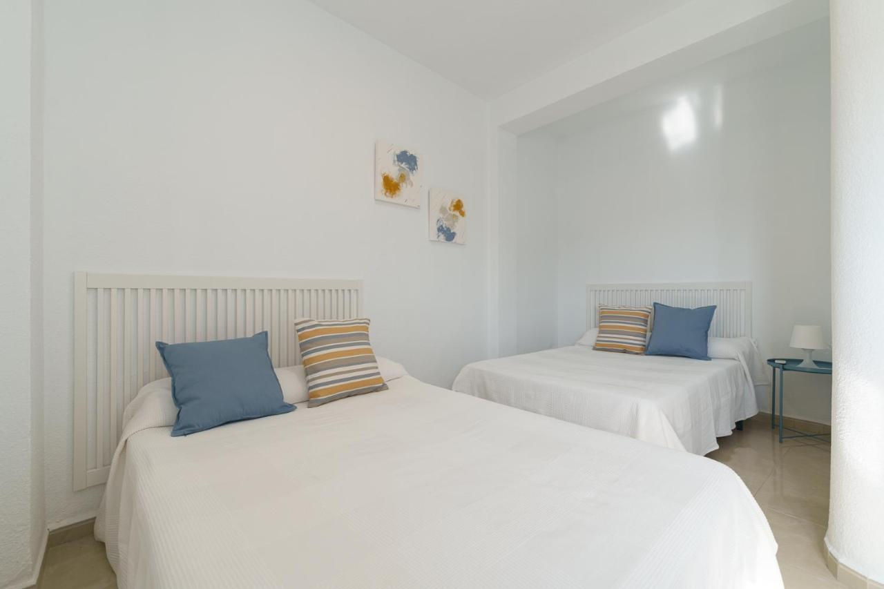 Maisuit Apartment Malaga City Center Luaran gambar